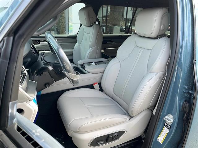 2026 Jeep Grand Wagoneer Limited Altitude 4x4