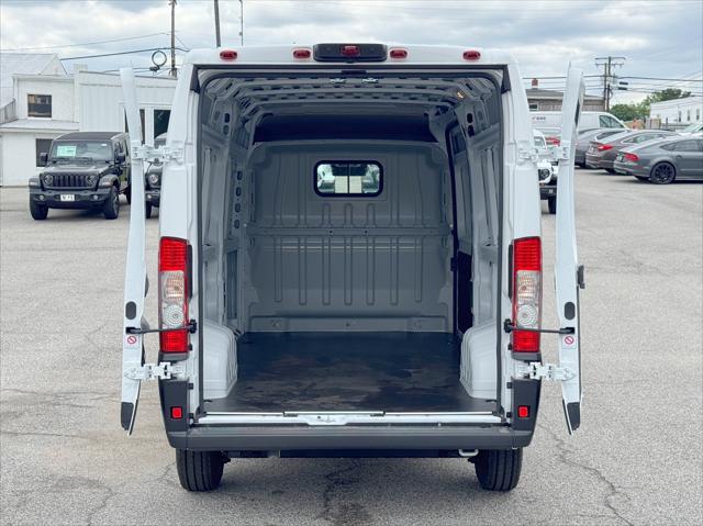 2026 Ram ProMaster Cargo Van Tradesman High Roof 159" WB w/Pass Seat