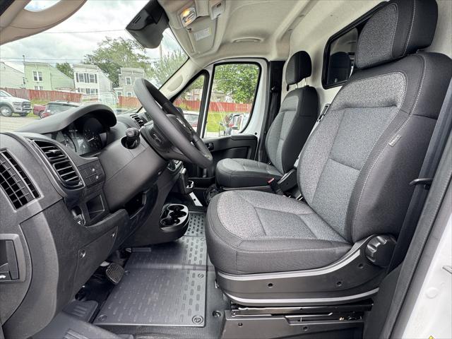 2026 Ram ProMaster Cargo Van Tradesman High Roof 159" WB w/Pass Seat