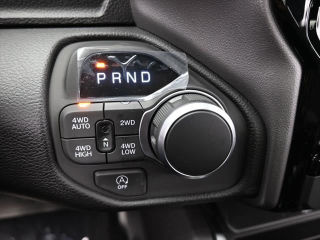 2025 Ram 1500 Big Horn Crew Cab 4x4 5'7" Box