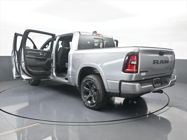 2025 Ram 1500 Big Horn Crew Cab 4x4 5'7" Box