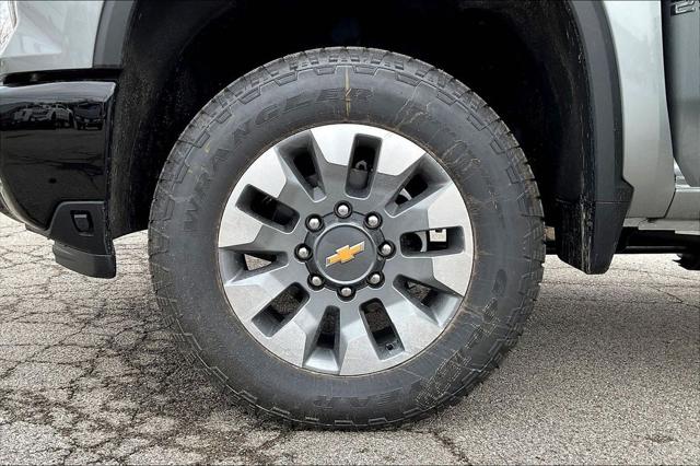 2026 Chevrolet Silverado 2500HD Custom