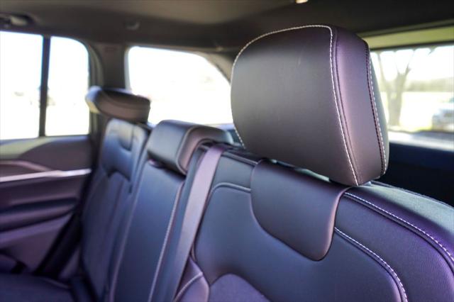 2026 Jeep Grand Cherokee Altitude 4x2