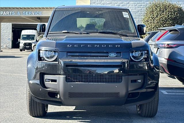 2026 Land Rover Defender P400 X-Dynamic SE