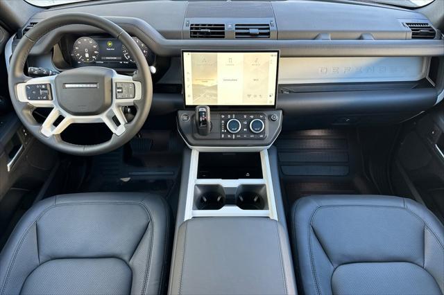 2026 Land Rover Defender P400 X-Dynamic SE