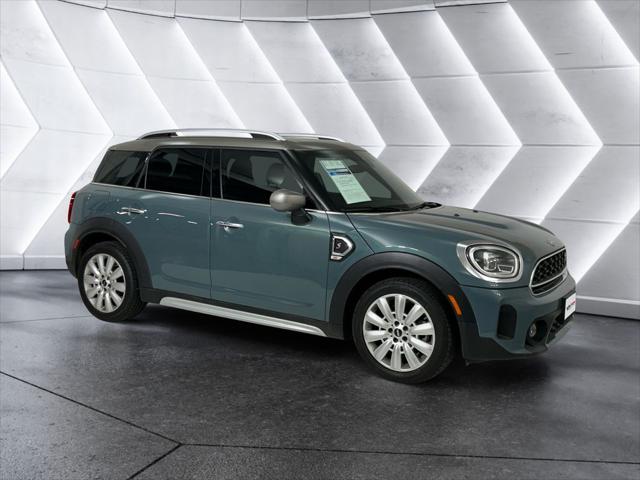 2022 MINI Countryman Cooper S's photo