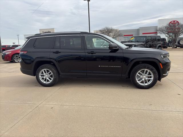 2023 Jeep Grand Cherokee L Laredo 4x4