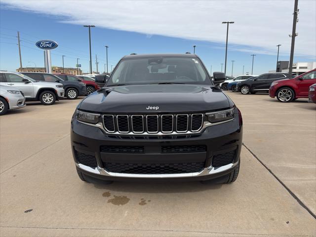 2023 Jeep Grand Cherokee L Laredo 4x4