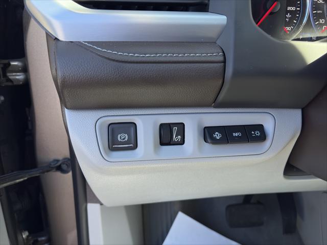 2023 GMC Acadia FWD SLT