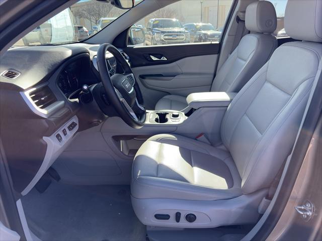 2023 GMC Acadia FWD SLT