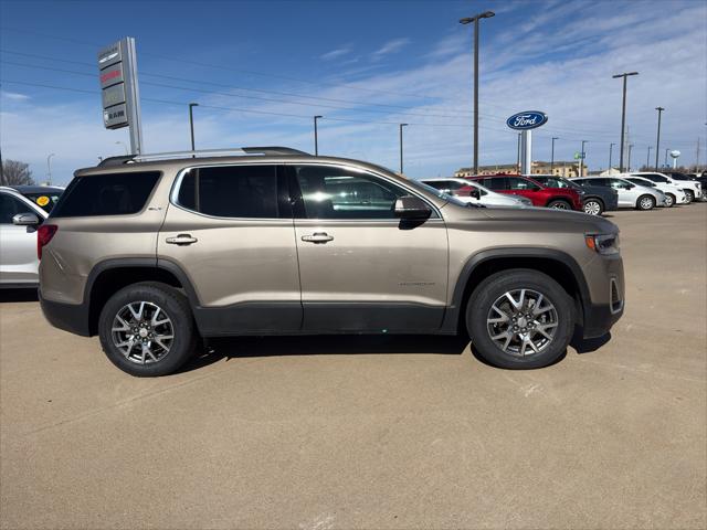 2023 GMC Acadia FWD SLT