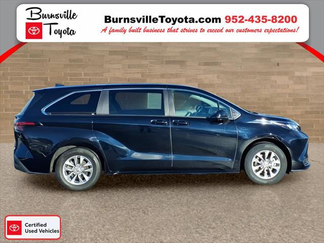 Used 2024 Toyota Sienna LE with VIN 5TDKRKEC6RS207399 for sale in Burnsville, Minnesota