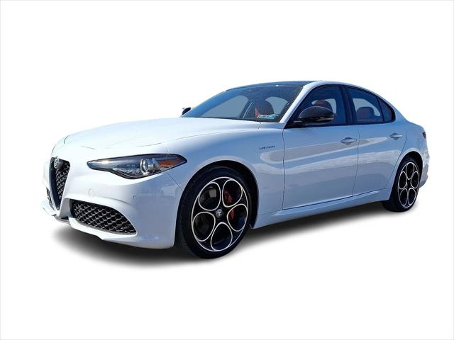 2022 Alfa Romeo Giulia Veloce AWD 2022 Alfa Romeo Giulia Veloce AWD