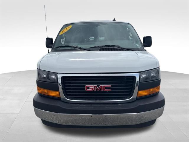 2024 GMC Savana Cargo RWD 2500 Regular Wheelbase Work Van