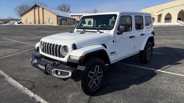 2025 Jeep Wrangler 4-Door Sahara 4x4