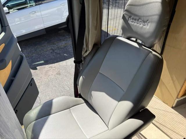 2006 Dodge Sprinter SHC