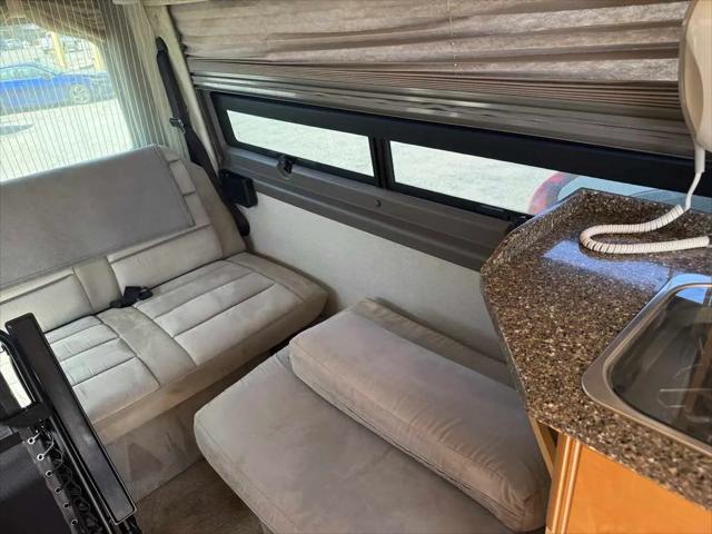 2006 Dodge Sprinter SHC
