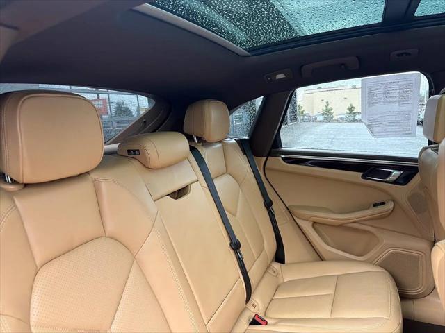 2016 Porsche Macan S