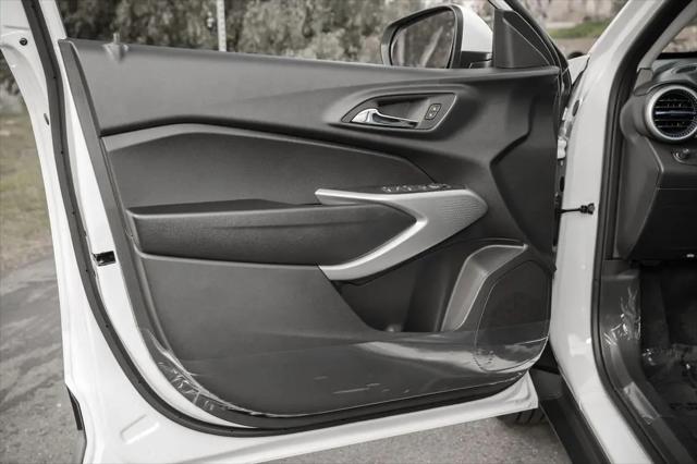 2026 Chevrolet Trax FWD LS