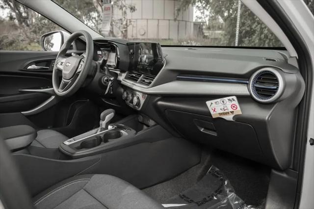 2026 Chevrolet Trax FWD LS