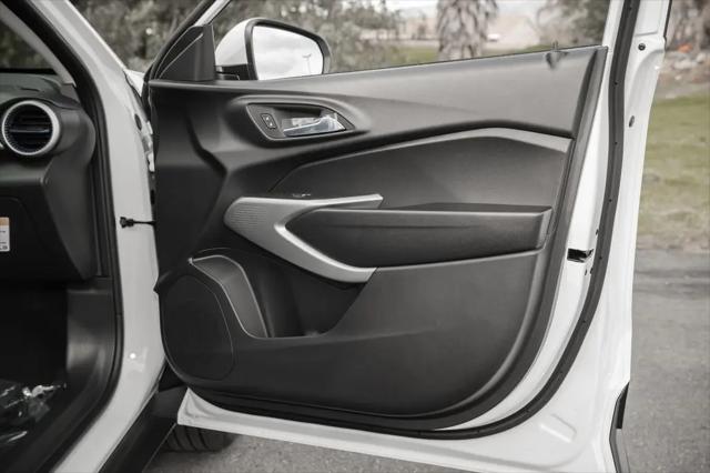 2026 Chevrolet Trax FWD LS