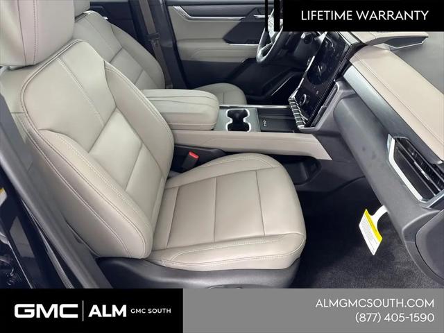 2026 GMC Acadia Elevation FWD