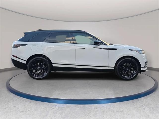 2026 Land Rover Range Rover Velar P250 Dynamic SE