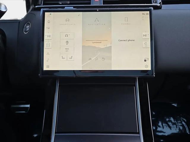 2026 Land Rover Range Rover Velar P250 Dynamic SE