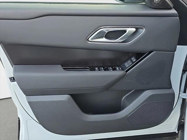 2026 Land Rover Range Rover Velar P250 Dynamic SE