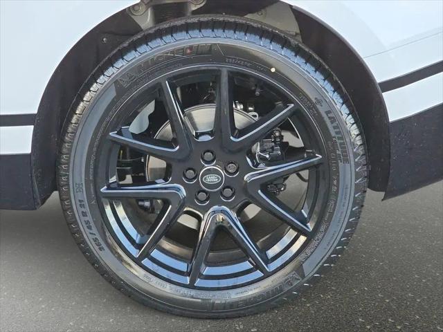 2026 Land Rover Range Rover Velar P250 Dynamic SE