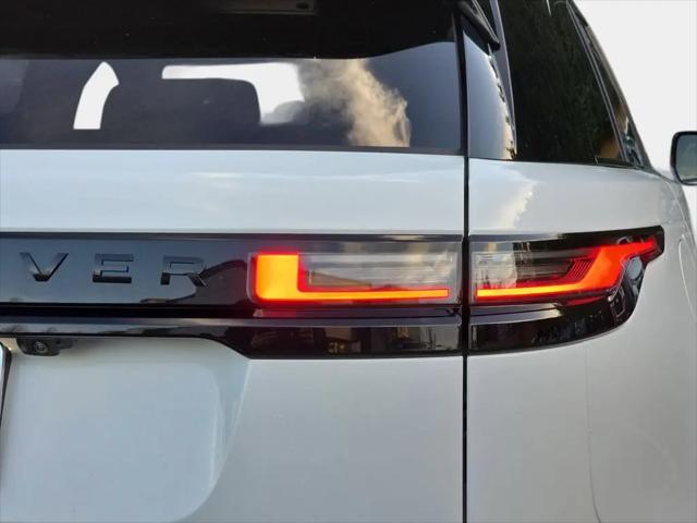 2026 Land Rover Range Rover Velar P250 Dynamic SE