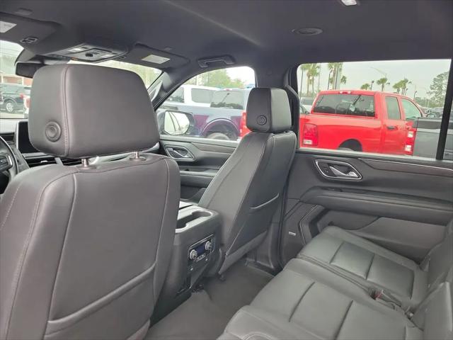 2023 Chevrolet Suburban 2WD LT