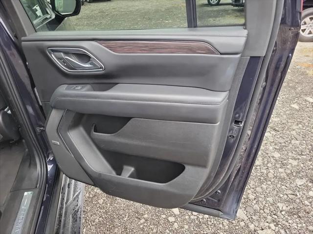 2023 Chevrolet Suburban 2WD LT