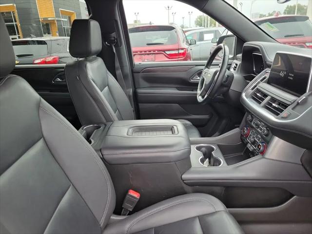 2023 Chevrolet Suburban 2WD LT