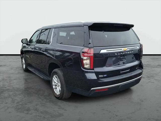2023 Chevrolet Suburban 2WD LT