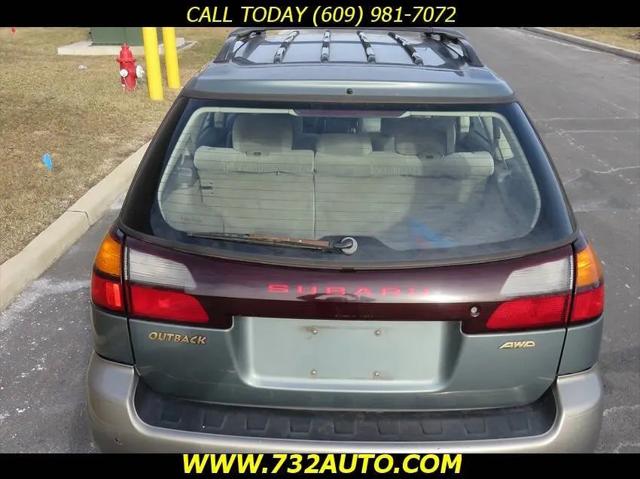 2002 Subaru Outback Base