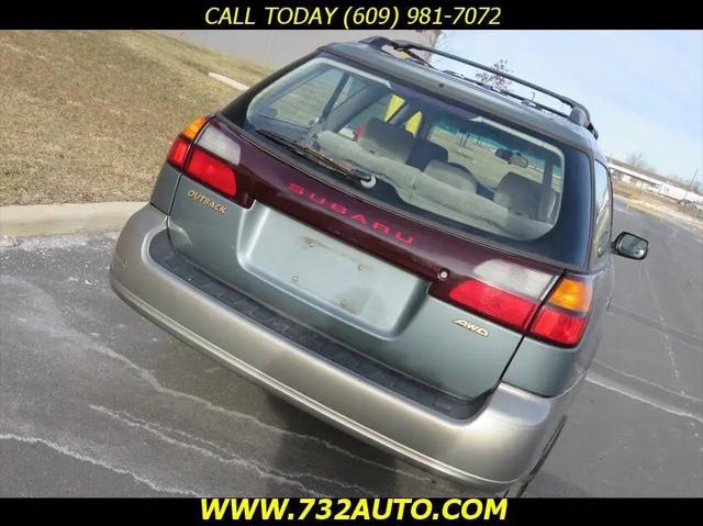 2002 Subaru Outback Base