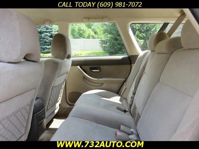 2002 Subaru Outback Base