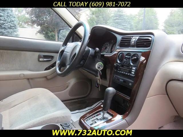2002 Subaru Outback Base