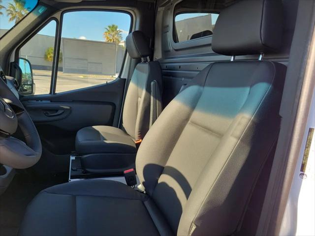 2026 Mercedes-Benz Sprinter 2500 Standard Roof 4-Cyl Diesel