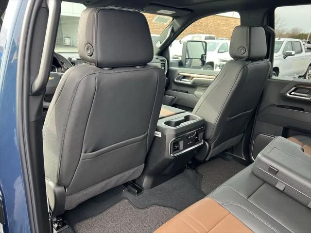 2026 Chevrolet Silverado 3500HD Crew Cab, Long Bed, High Country Dual Rear Wheel, RWD