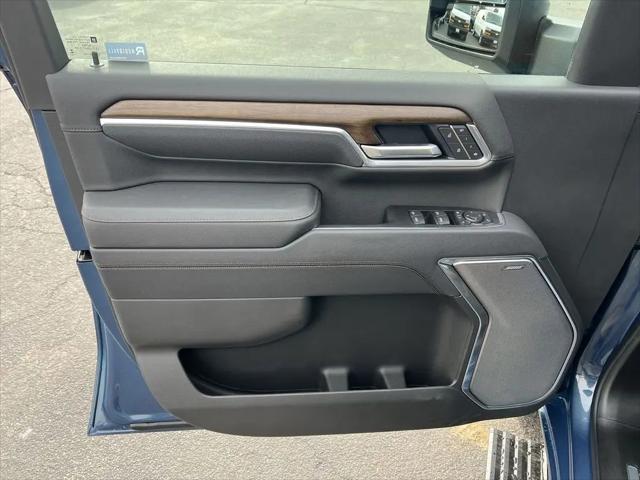 2026 Chevrolet Silverado 3500HD Crew Cab, Long Bed, High Country Dual Rear Wheel, RWD