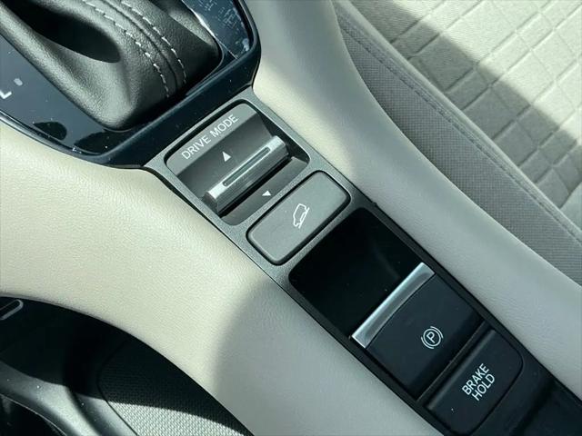 2026 Honda HR-V 2WD LX