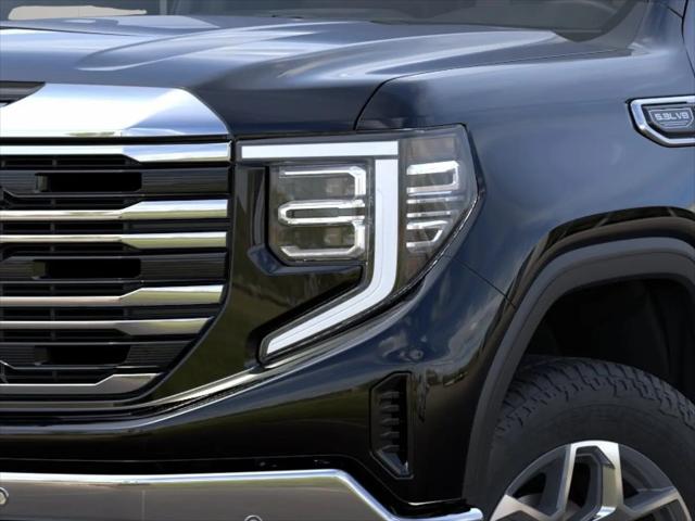 2026 GMC Sierra 1500 Crew Cab, Standard Bed, SLT, 4WD