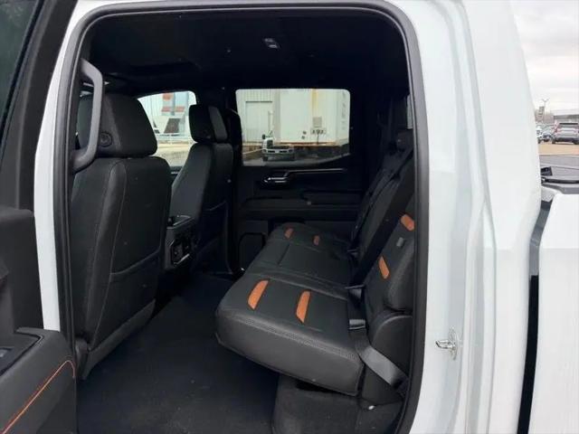 2022 GMC Sierra 1500 4WD Crew Cab Short Box AT4
