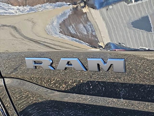 2026 Ram 1500 Big Horn Crew Cab 4x4 57 Box
