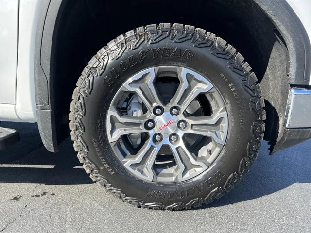 2026 GMC Sierra 1500 Double Cab, Standard Bed, Pro, 4WD