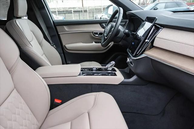 2026 Volvo XC90 Plus, B5 AWD Gas (mild hybrid), Gasoline, Bright, 7 Seats