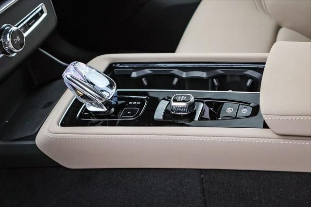 2026 Volvo XC90 Plus, B5 AWD Gas (mild hybrid), Gasoline, Bright, 7 Seats