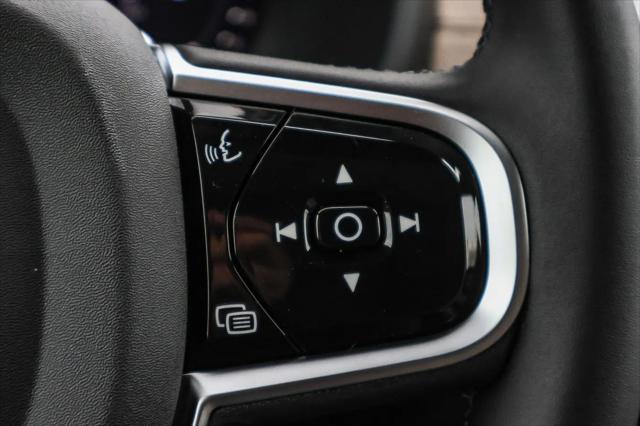 2026 Volvo XC90 Plus, B5 AWD Gas (mild hybrid), Gasoline, Bright, 7 Seats
